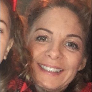 Meet your Posher, Christine